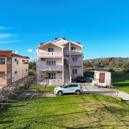 Beachfront Apartments Jermen Sukošan Εξωτερικό φωτογραφία
