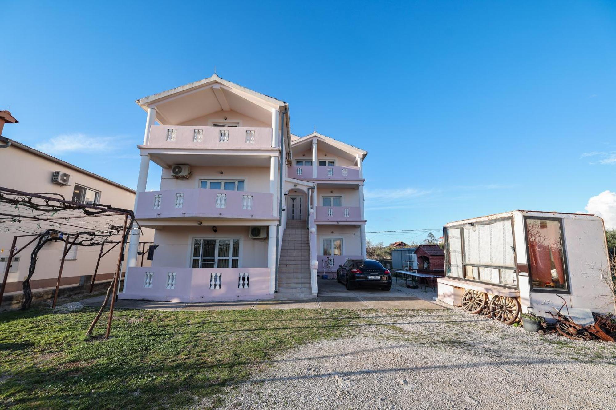 Beachfront Apartments Jermen Sukošan Εξωτερικό φωτογραφία