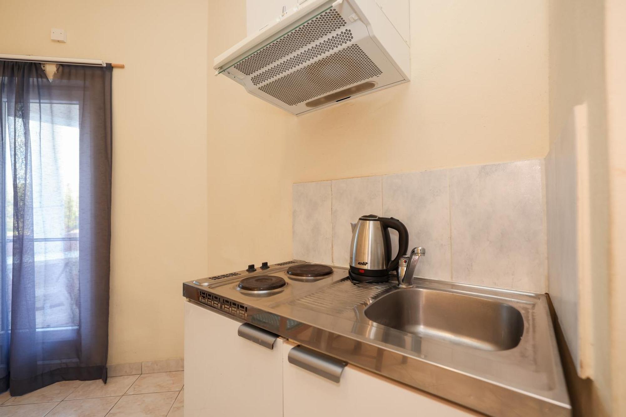 Beachfront Apartments Jermen Sukošan Εξωτερικό φωτογραφία